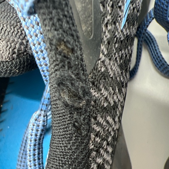 Nice Brooks Divide 1 Women's Trail Running Shoes Size 9 B (Medium) Black Blue - Picture 9 of 9